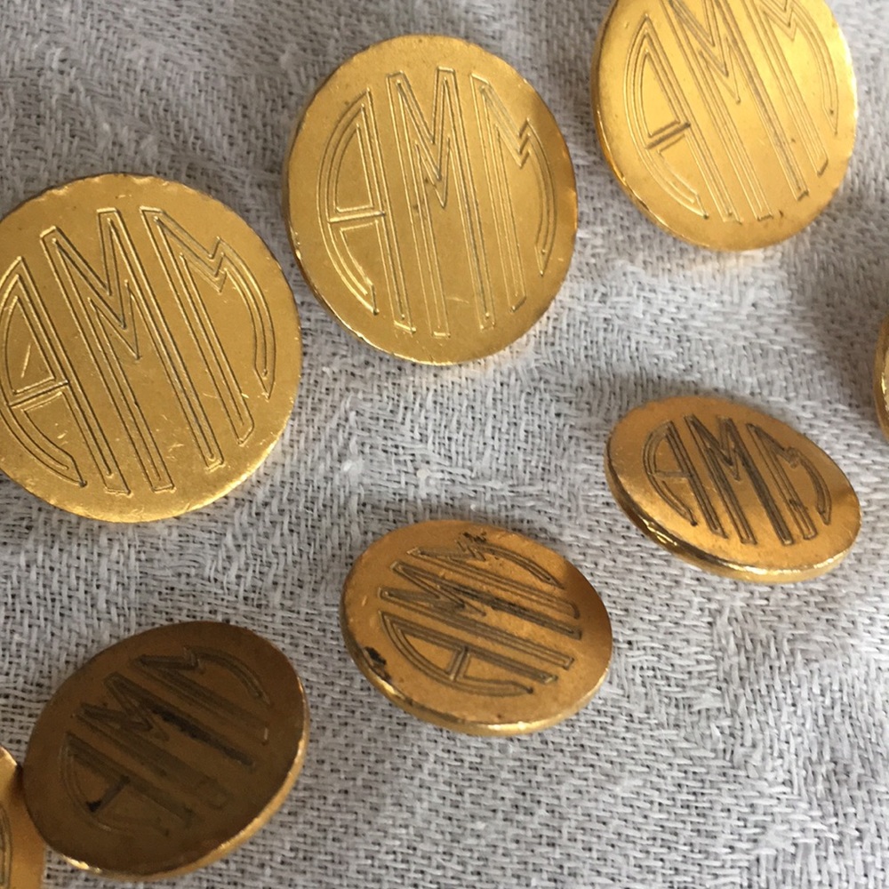 EUC Ben Silver blazer buttons